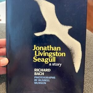 Jonathan Livingston Seagull Book